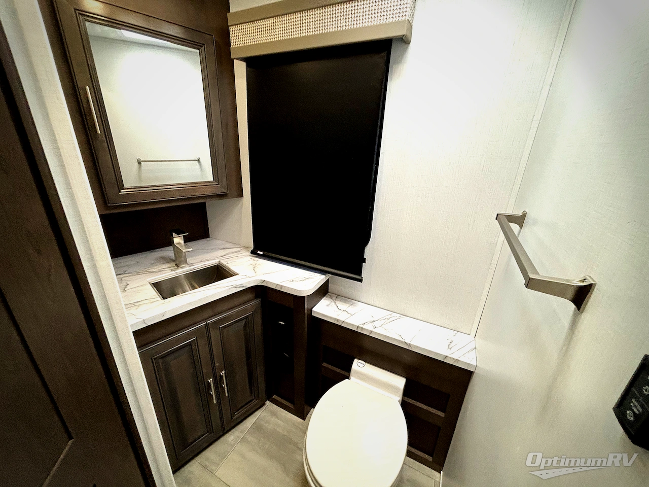 2025 Forest River Georgetown 5 Series 34M5 Photo 15