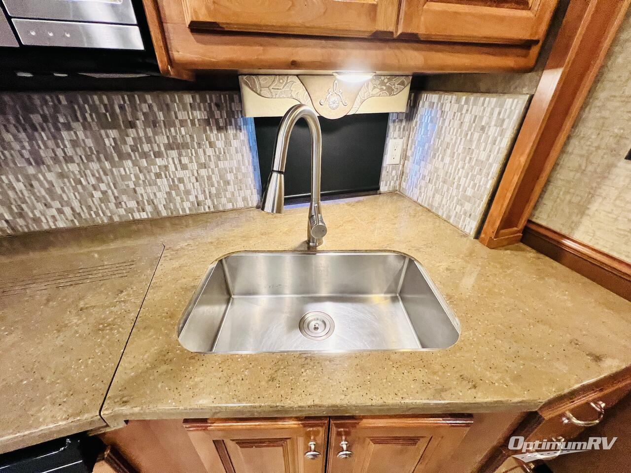 2015 Tiffin Allegro 34 TGA Photo 19
