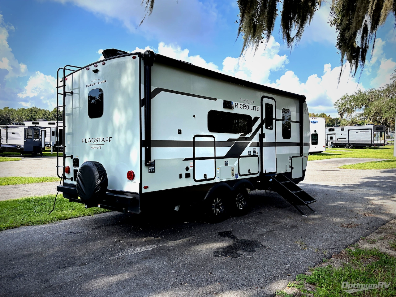 2027 Forest River Flagstaff Micro Lite 22LKS Photo 2