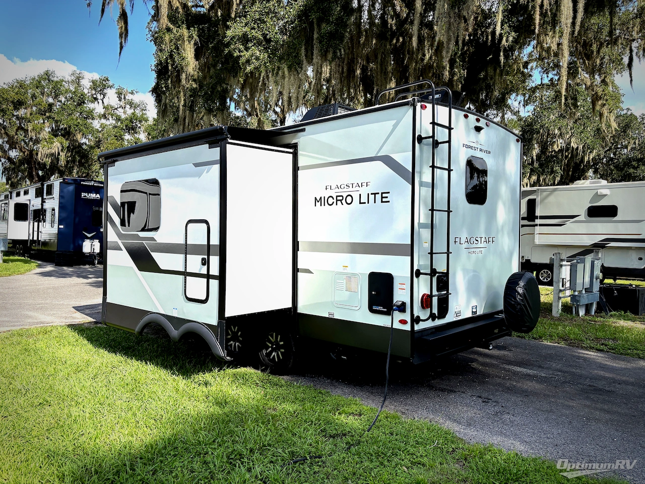2027 Forest River Flagstaff Micro Lite 22LKS Photo 3