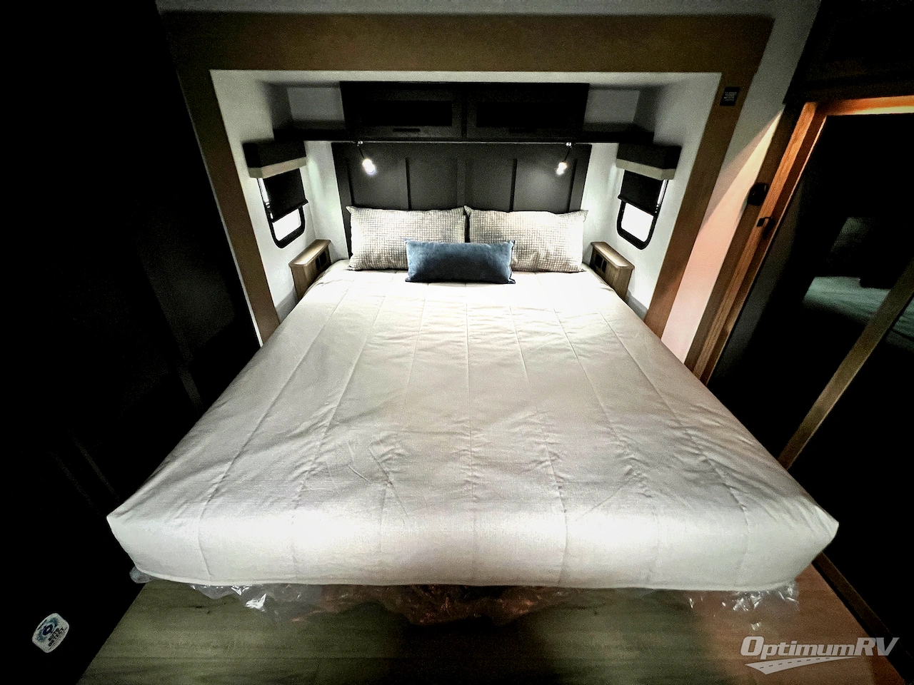 2026 Forest River Flagstaff Classic F361RLS Photo 21