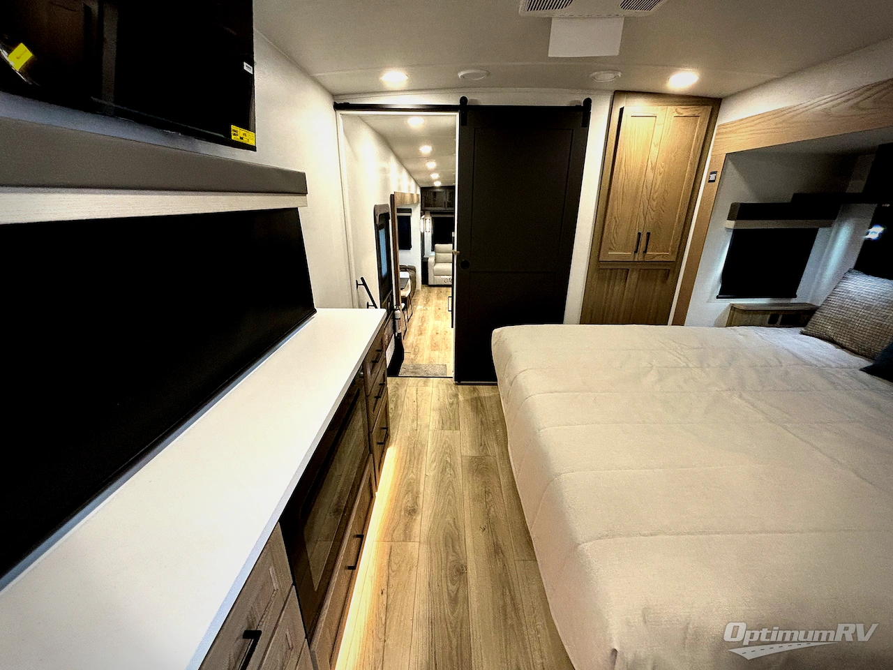 2026 Forest River Flagstaff Classic 401CFB Photo 14