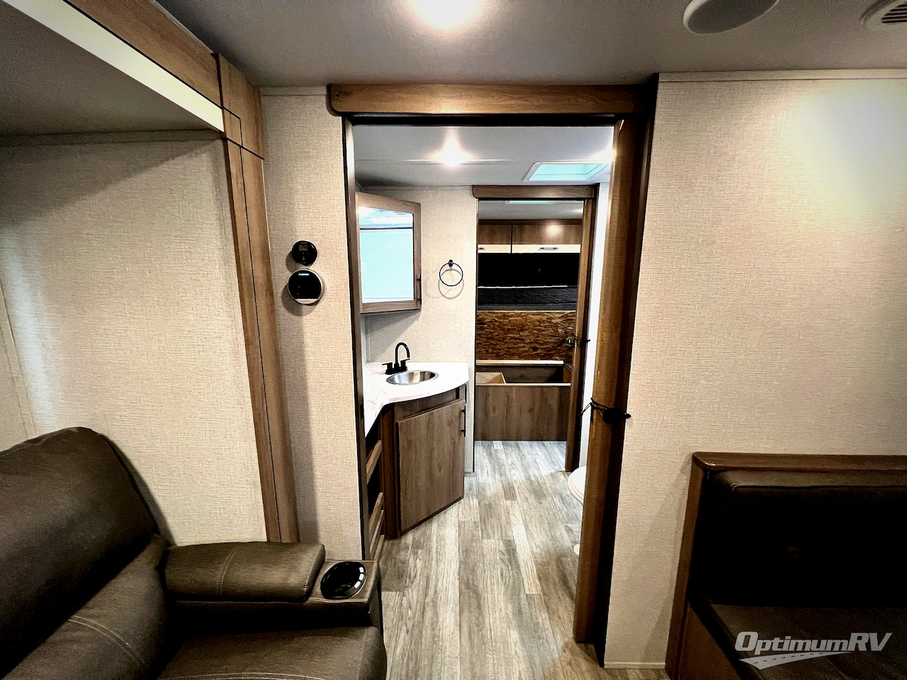 2023 Grand Design Imagine XLS 23LDE Photo 12