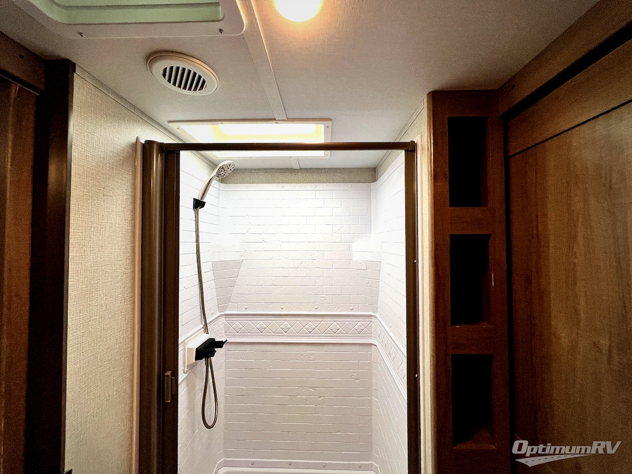 2023 Grand Design Imagine XLS 23LDE Photo 13