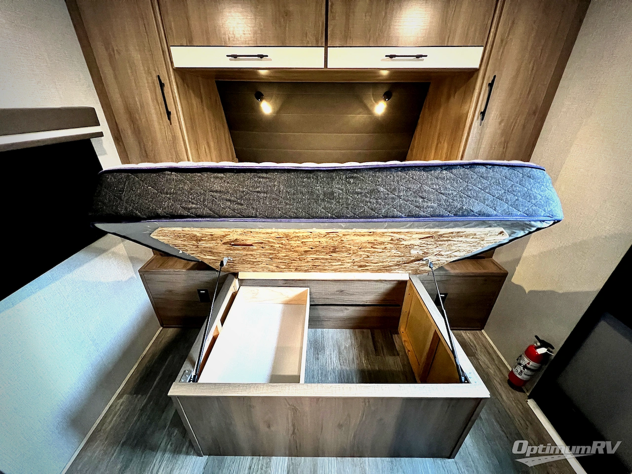 2023 Grand Design Imagine XLS 23LDE Photo 15