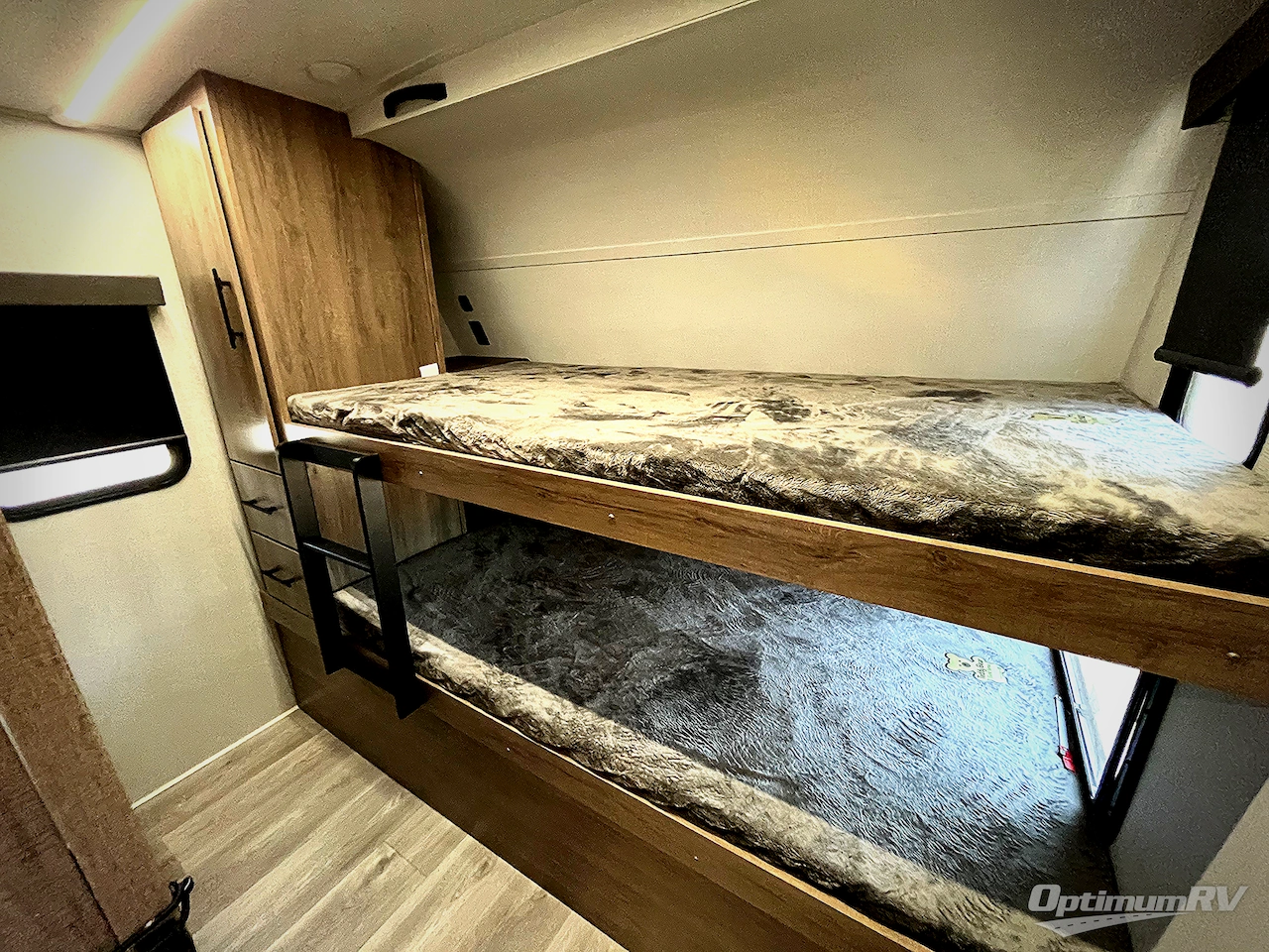 2024 Grand Design Imagine 2920BS Photo 18