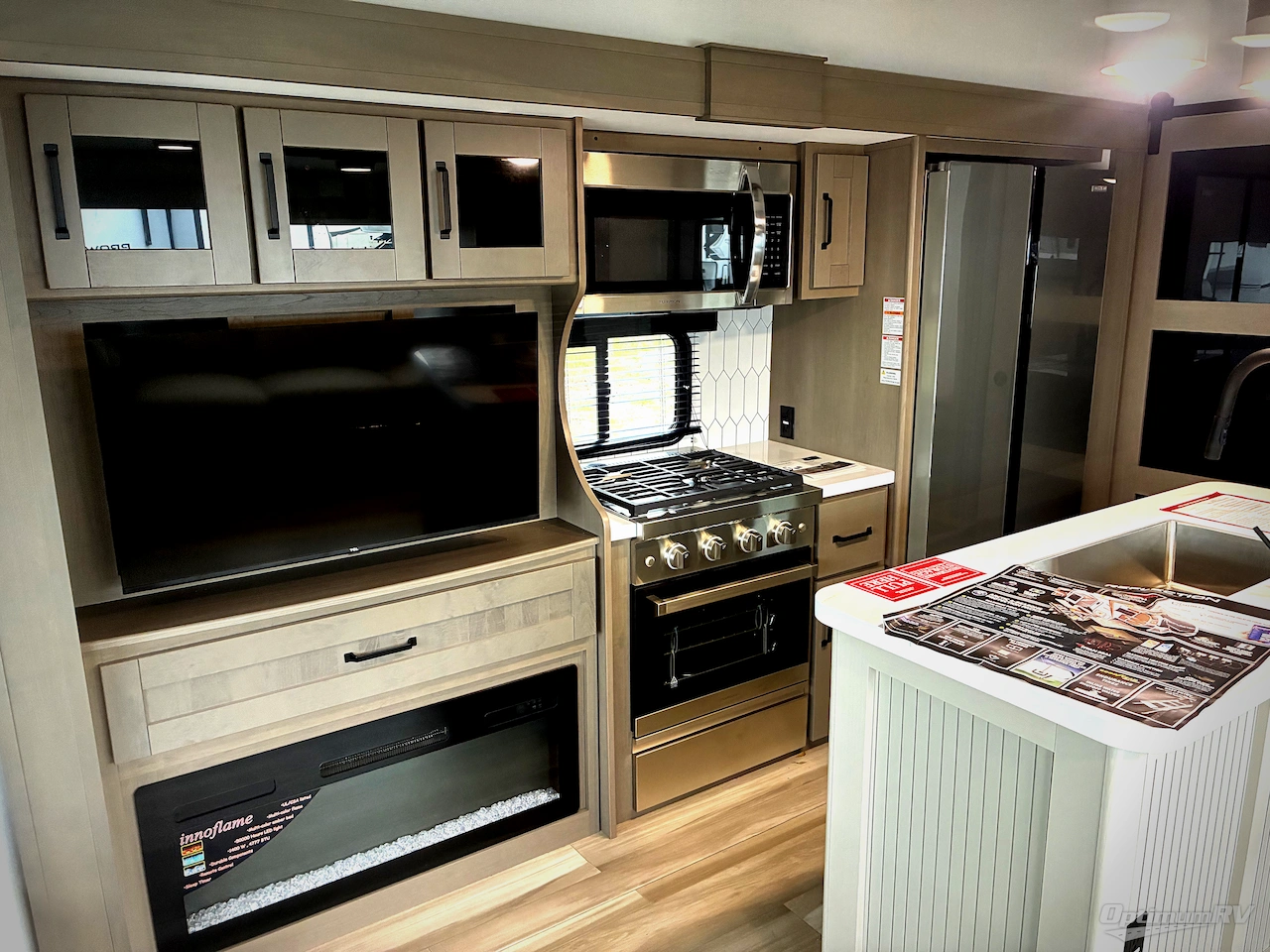 2026 Grand Design Reflection 324MBS Photo 5