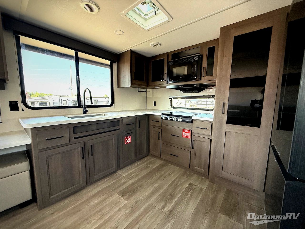 2026 Grand Design Transcend 315RKT Photo 9