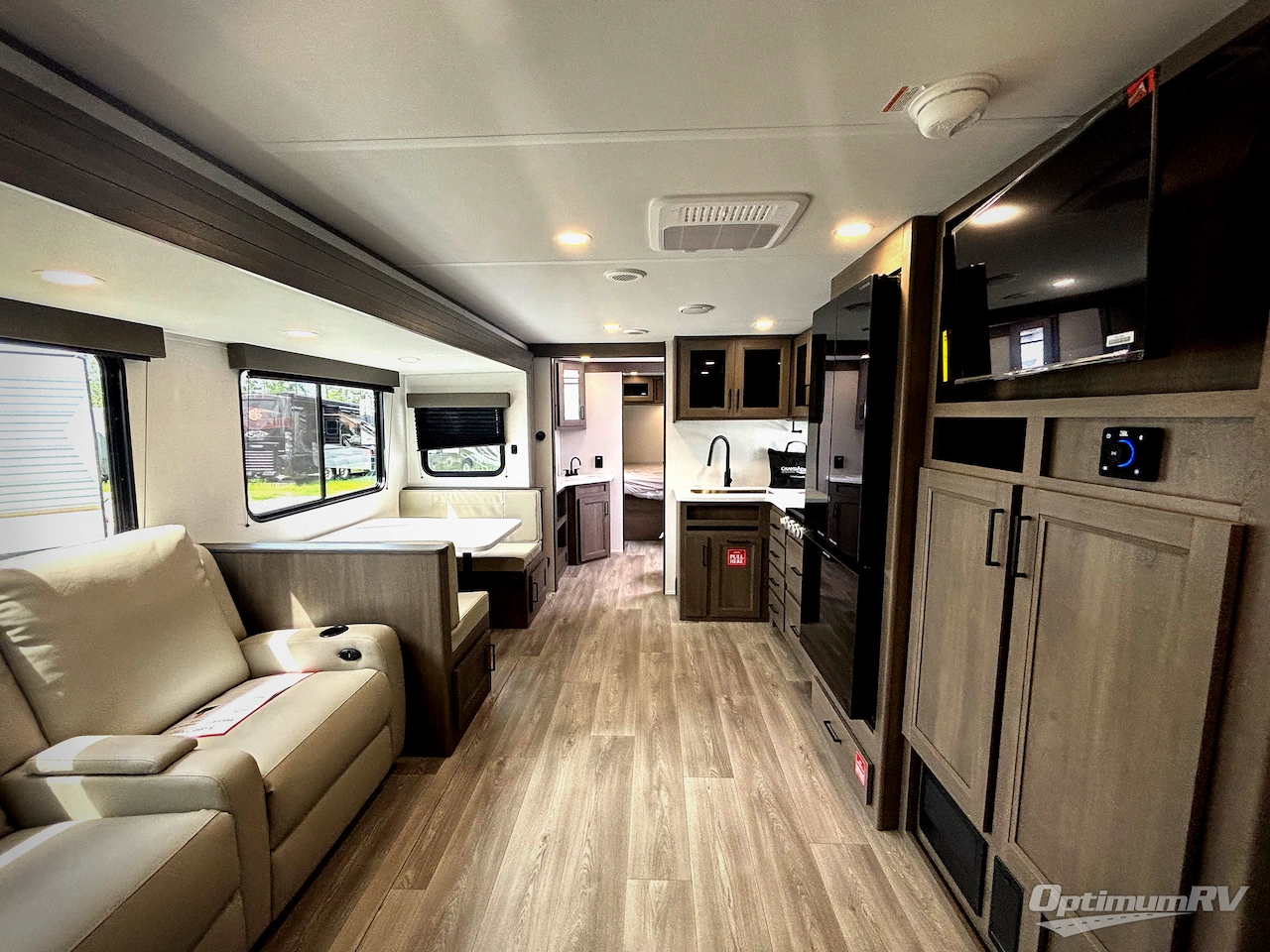 2026 Grand Design Transcend 305BHT Photo 5
