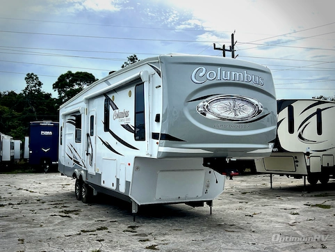 Used 2021 Palomino Columbus Compass 298RLC Featured Photo