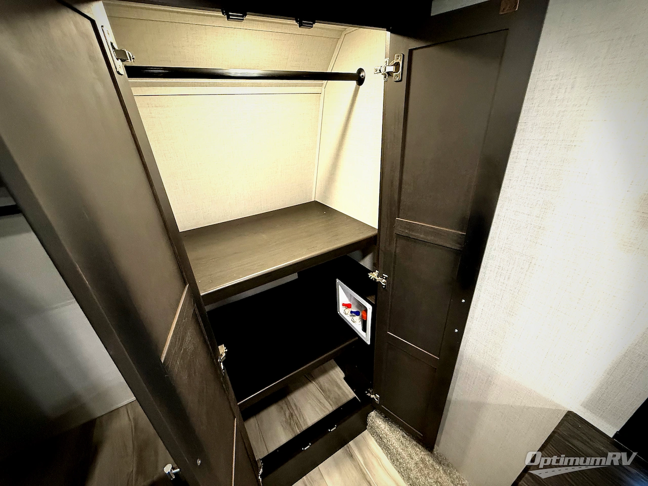 2026 Keystone Alpine Avalanche Edition 379MB Photo 24