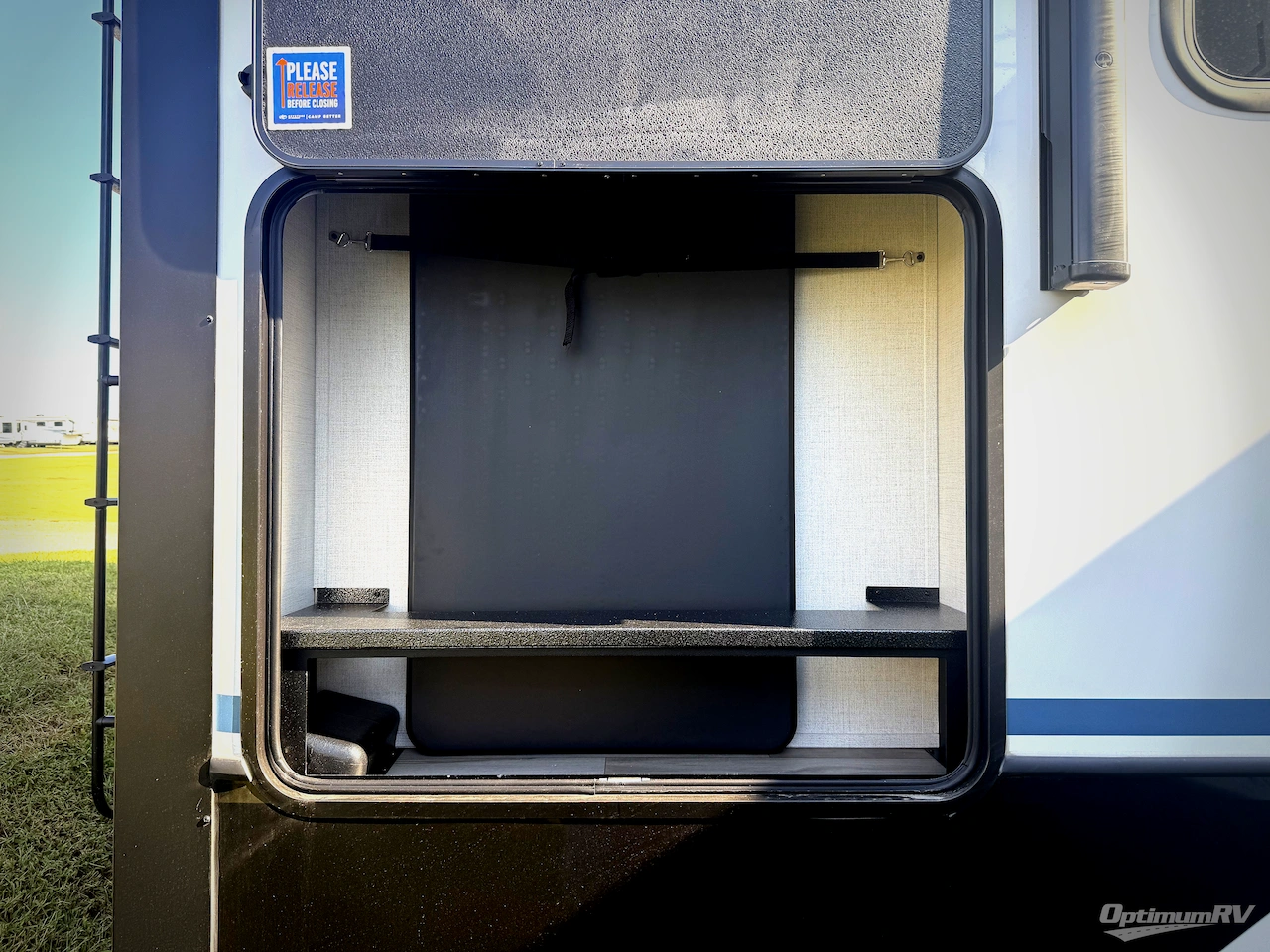 2026 Keystone Alpine Avalanche Edition 379MB Photo 27