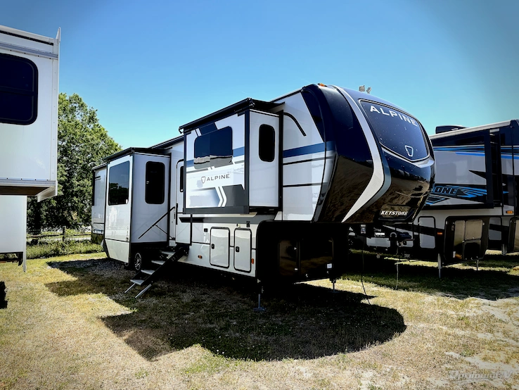 2026 Keystone alpine 3710FL RV Photo 1