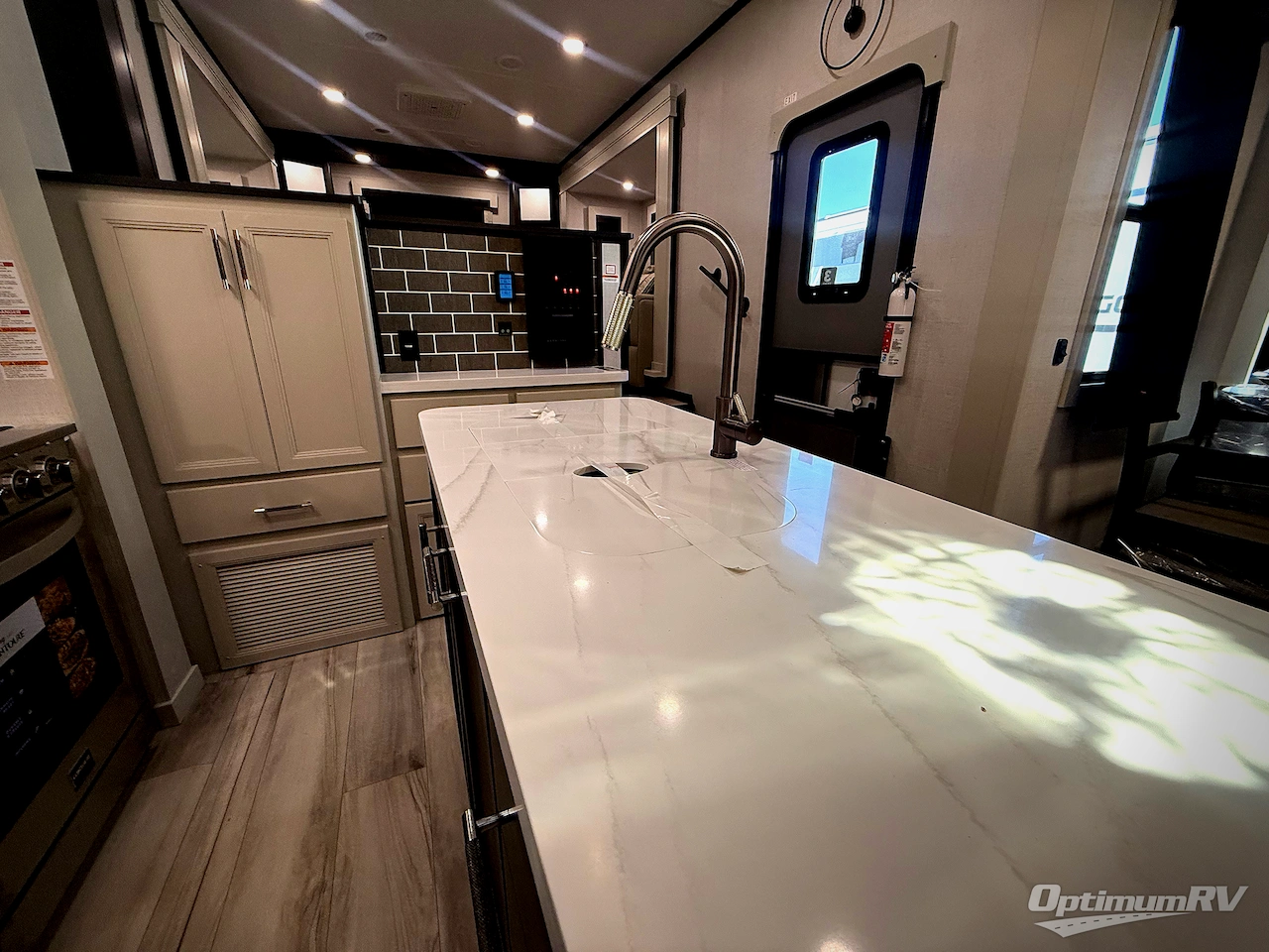 2026 Keystone alpine 3710FL Photo 14