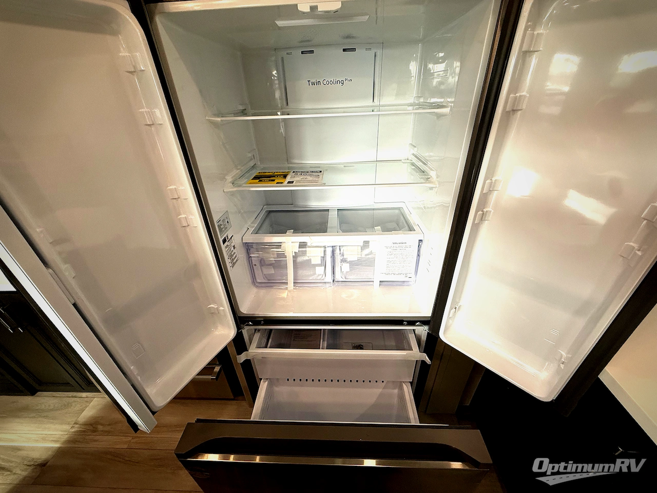 2026 Keystone Alpine Avalanche Edition 390DS Photo 11