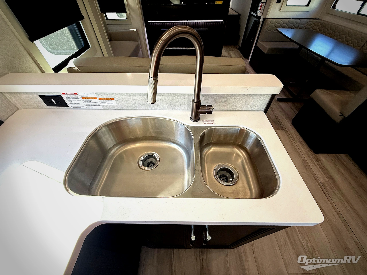 2026 Keystone Alpine Avalanche Edition 379MB Photo 13