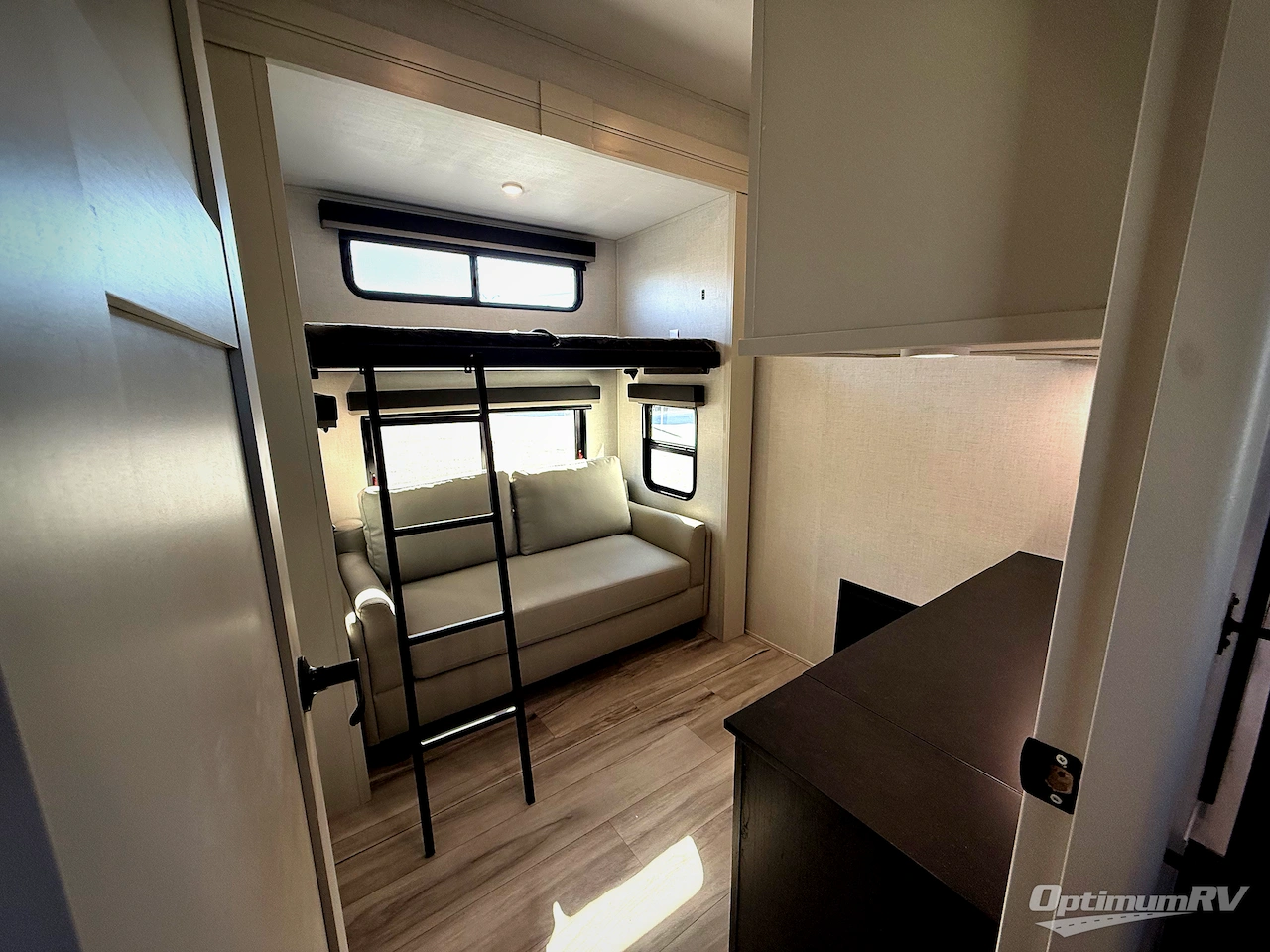 2026 Keystone Alpine Avalanche Edition 379MB Photo 16