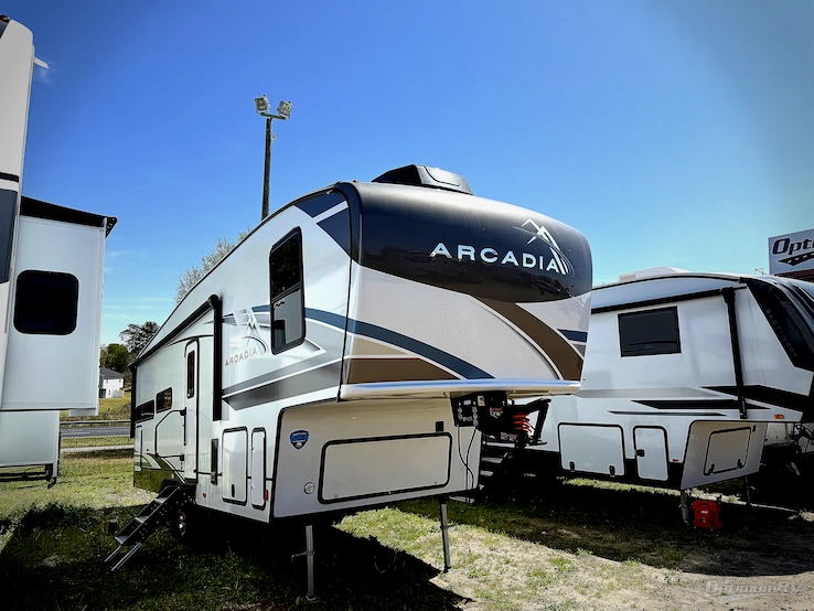 2025 Keystone Arcadia Super Lite 260SLCL RV Photo 1