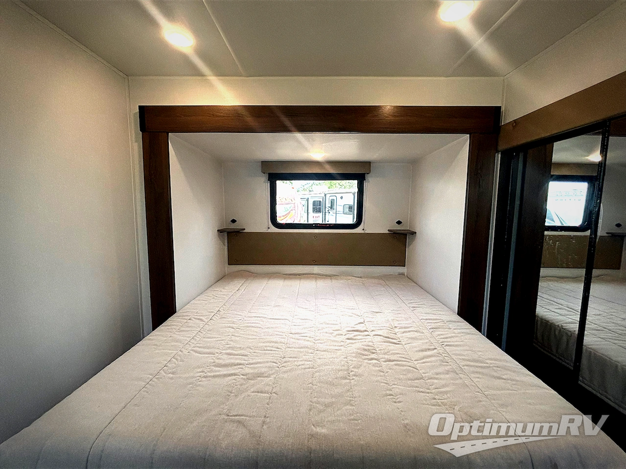 2026 Keystone Hideout 38DBD Photo 15