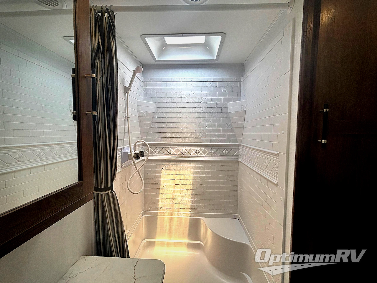 2026 Keystone Hideout 38DBD Photo 13