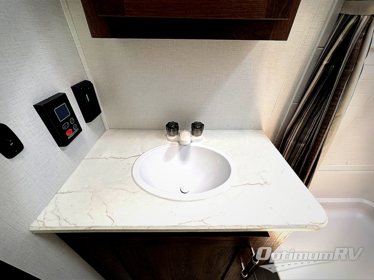 2026 Keystone Hideout 38DBD Photo 15