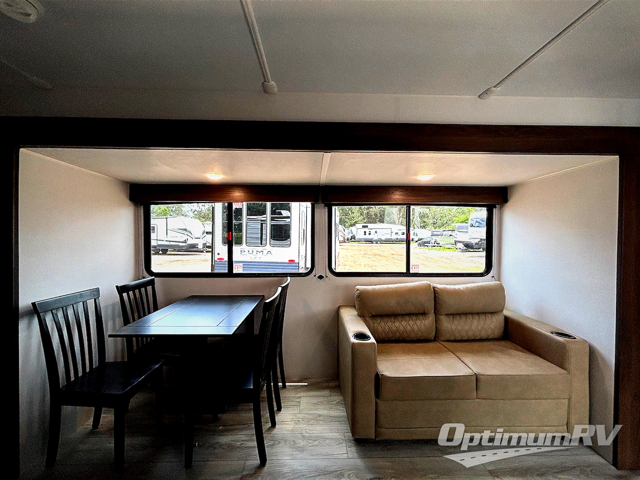 2026 Keystone Hideout 38BHT Photo 6