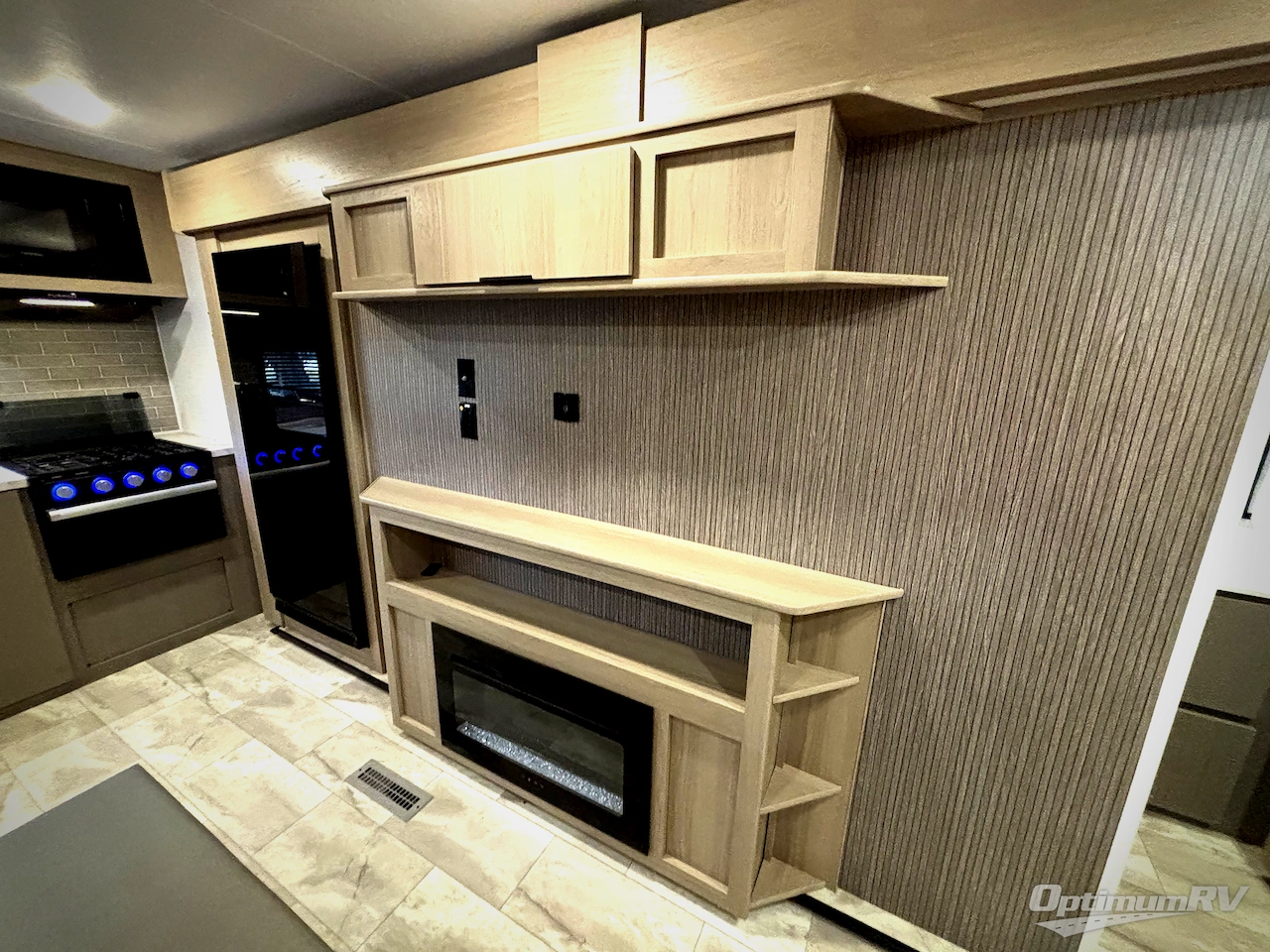 2025 Dutchmen Kodiak 241BHSL Photo 13