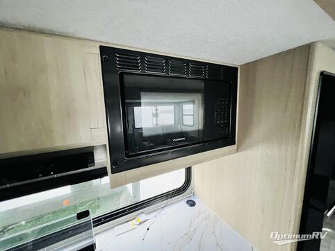 2025 Dutchmen Kodiak Ultimate 3221RLSL RV Photo 3