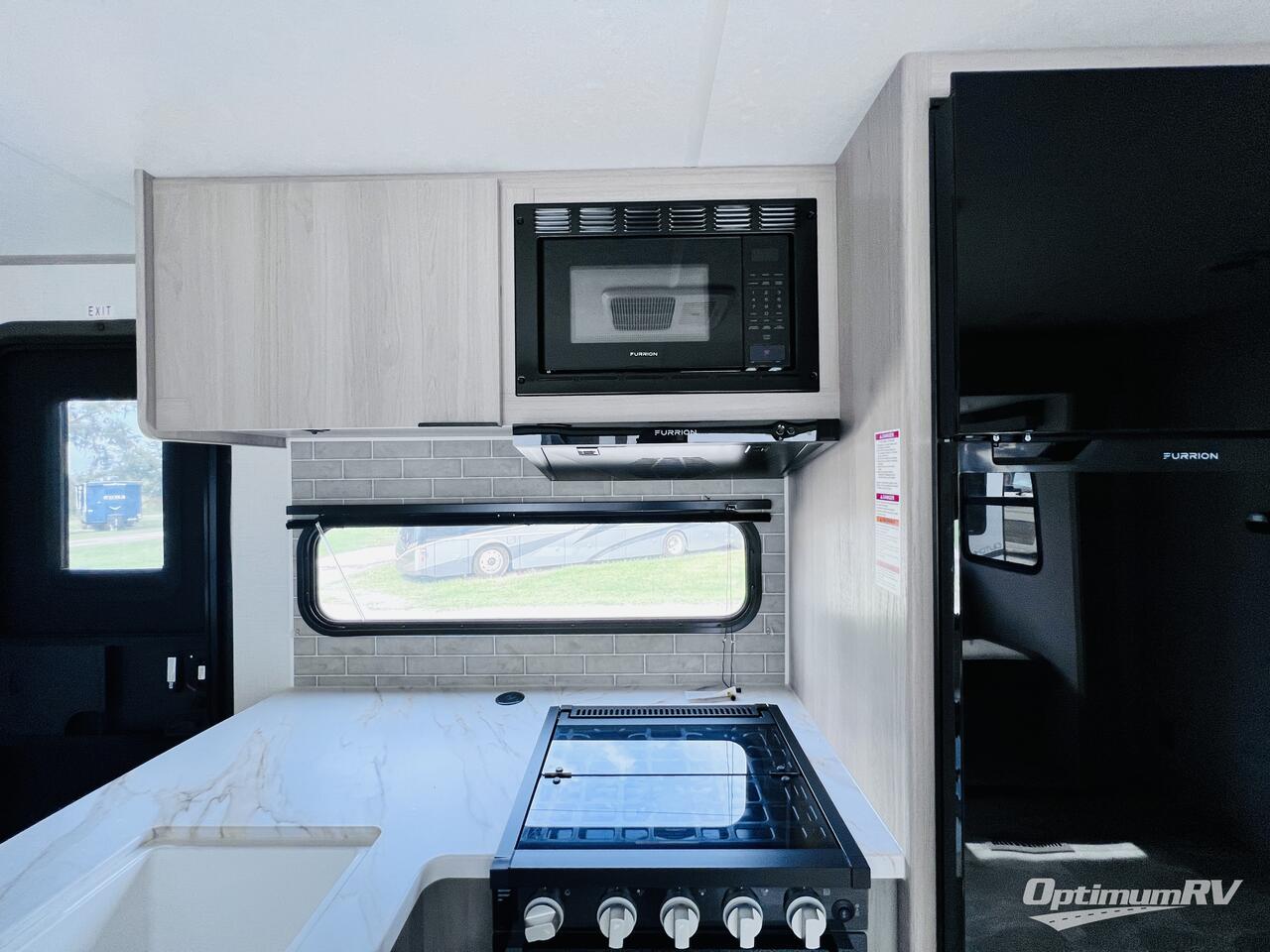 2025 Dutchmen Kodiak 270BHSL Photo 10