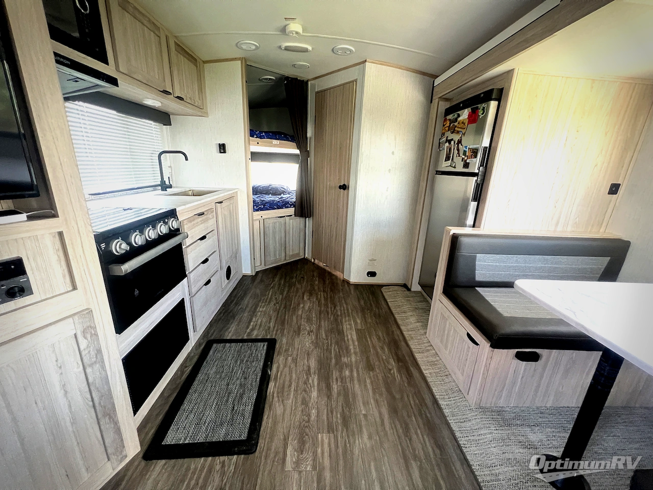 2022 Cruiser Shadow Cruiser 259BHS Photo 4