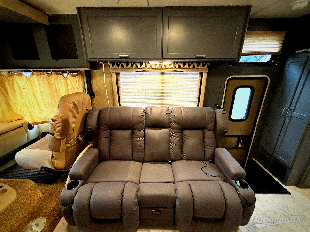 2016 Thor ACE 30.2 Photo 10