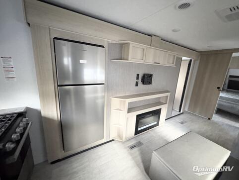 2025 Dutchmen Kodiak Ultra-Lite 241BHSL RV Photo 4