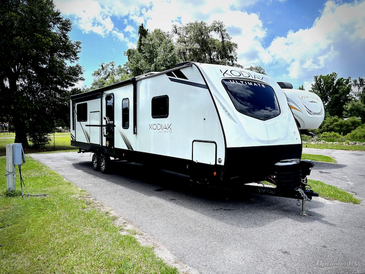 2025 Dutchmen Kodiak Ultimate 3361RKSL RV Photo 1