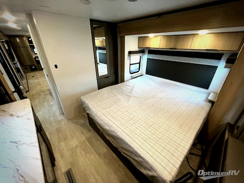 2025 Dutchmen Kodiak Ultimate 3361RKSL RV Floorplan Photo