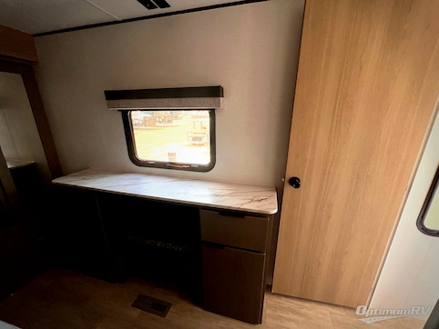 2025 Dutchmen Kodiak Ultimate 3361RKSL RV Floorplan Photo