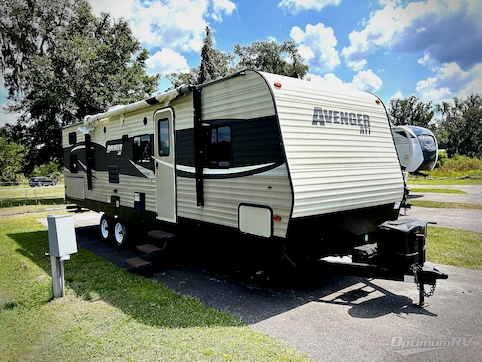 Used 2018 Prime Time Avenger ATI 27DBS Featured Photo