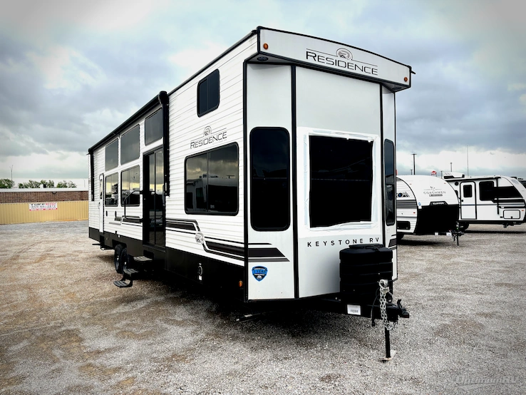 2025 Keystone Residence 40CLDL RV Photo 1