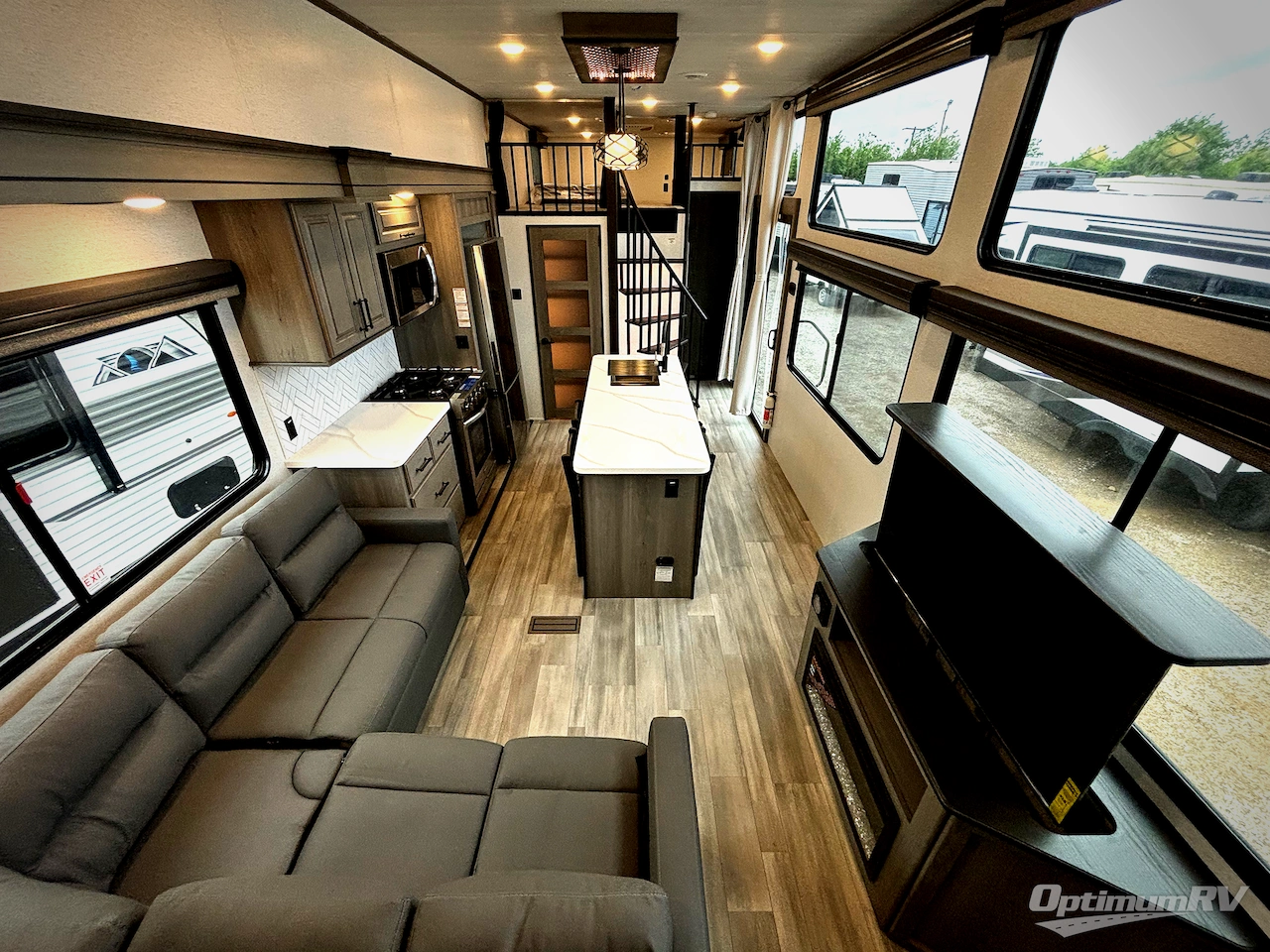 2025 Keystone Residence 40CLDL Photo 5