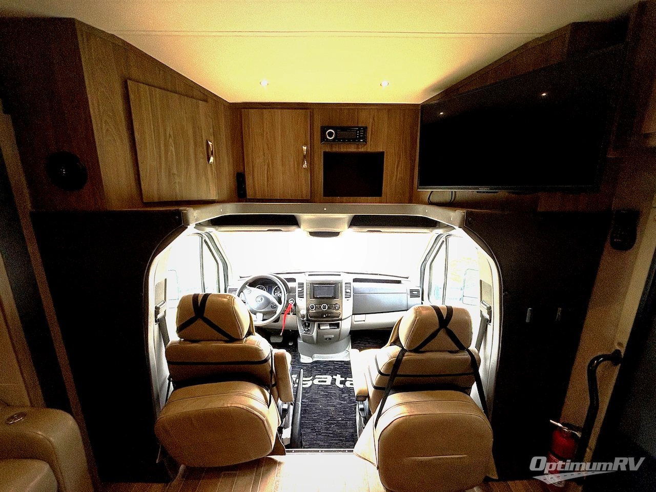 2019 Dynamax isata 3 24FW Photo 10