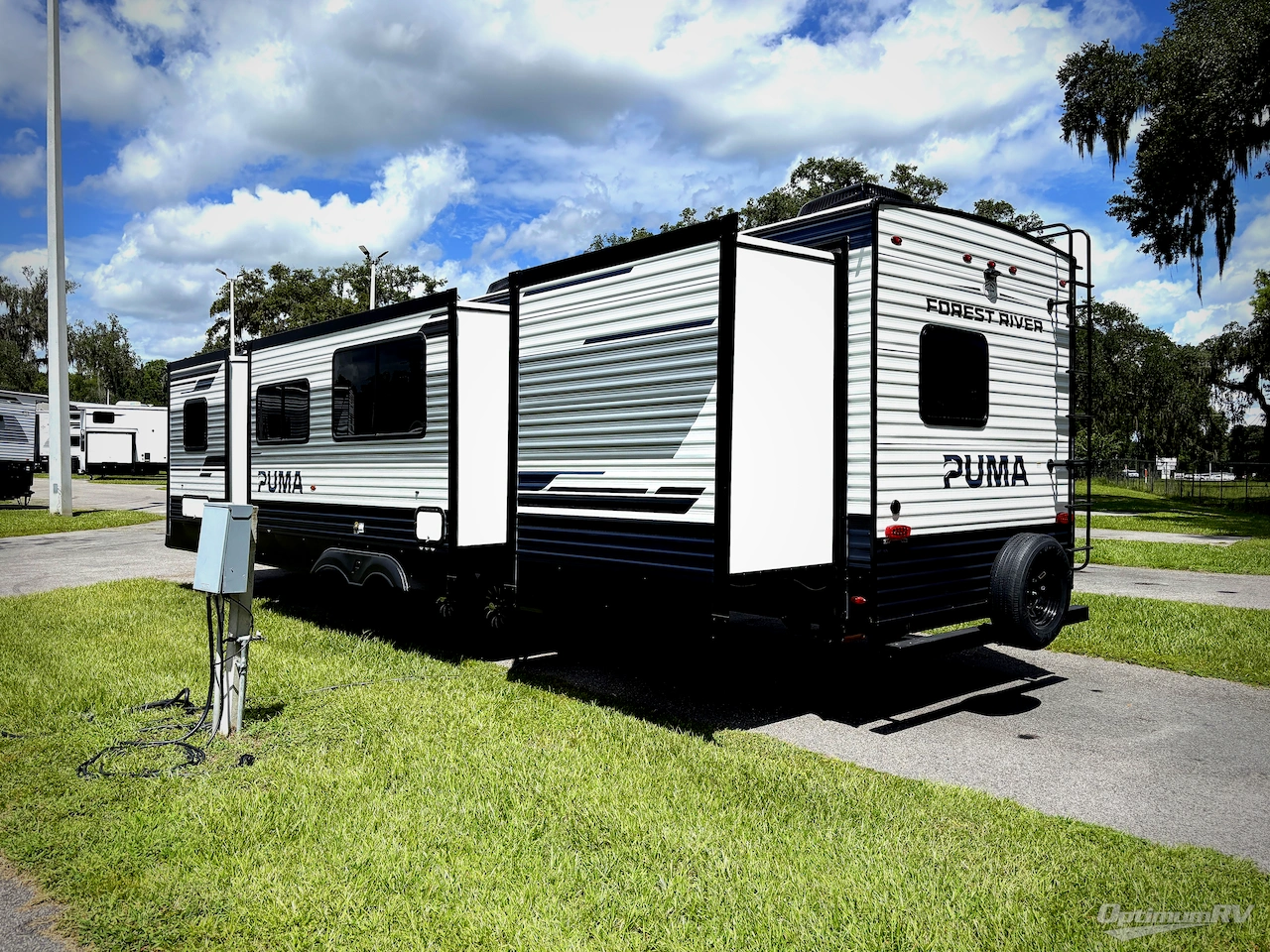 2027 Forest River Puma 32RBFQ Photo 3