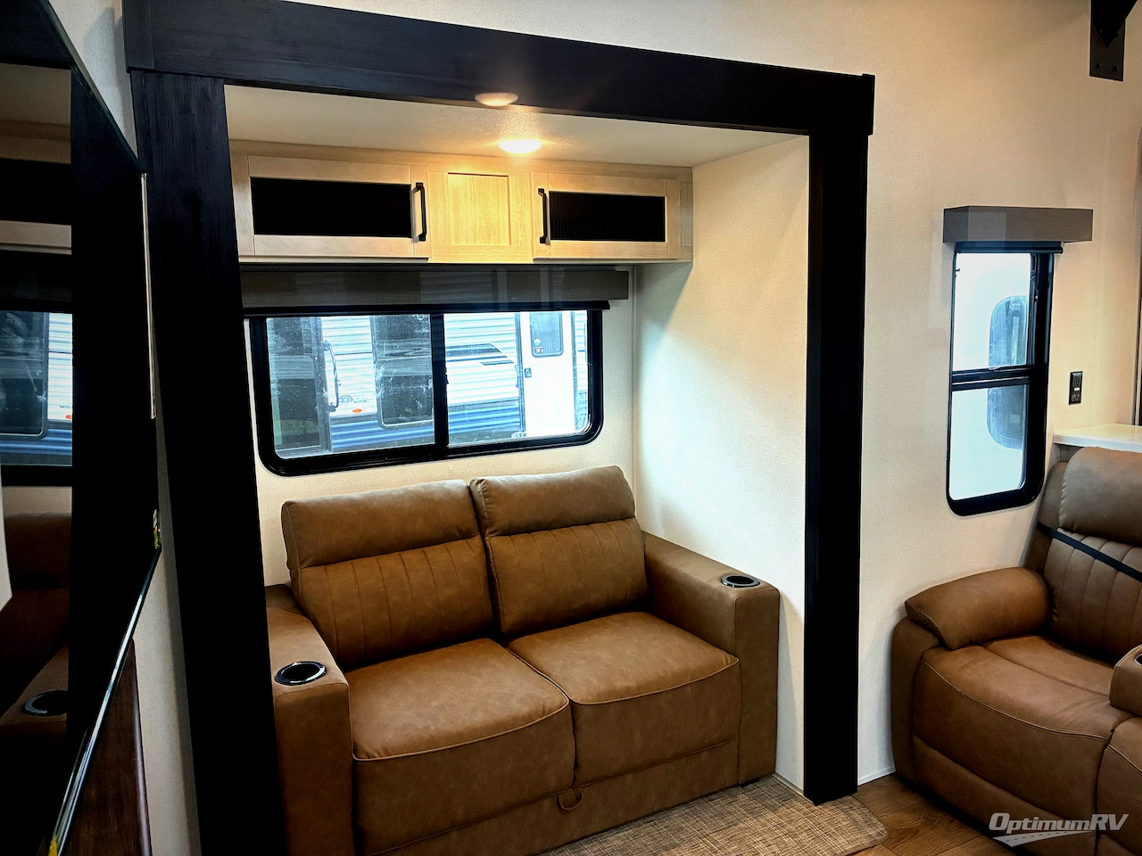 2027 Forest River Puma Vista 403LFT Photo 7