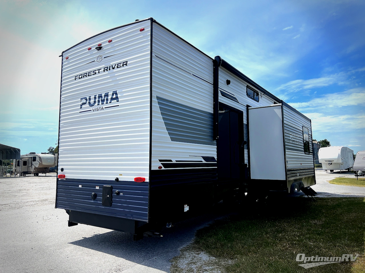 2027 Forest River Puma Vista 420LFT Photo 3