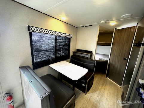 2022 Shasta Shasta 26BH RV Photo 3