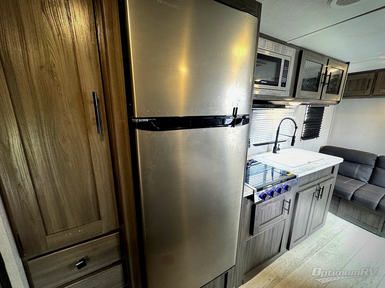 2022 Shasta Shasta 26BH Photo 9