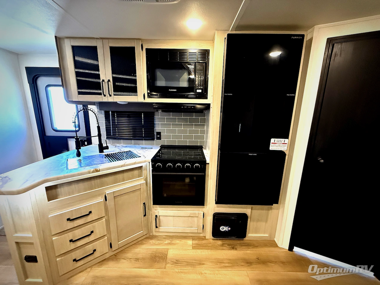 2026 Forest River Puma 32BHQS Photo 8