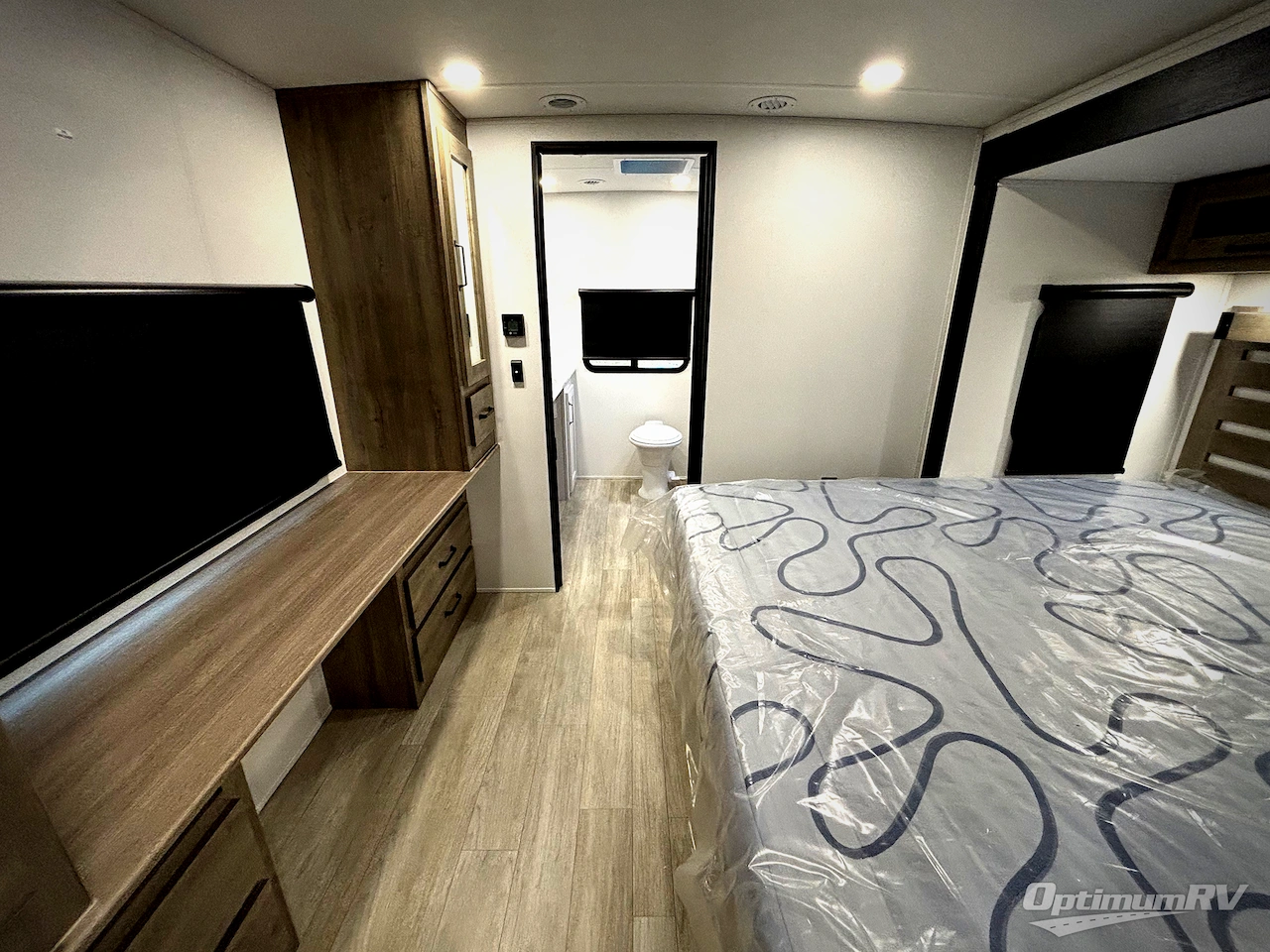 2026 Forest River Puma Tracks 3300FLBS Photo 12