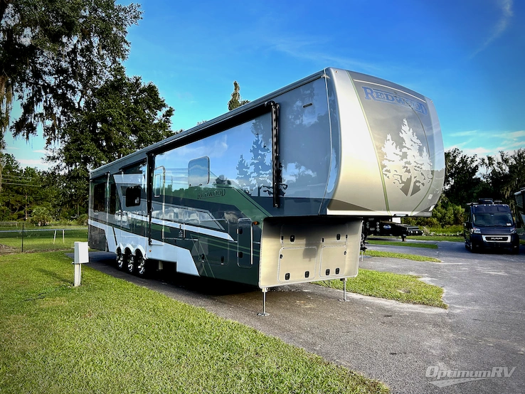 2025 Redwood Redwood 415RD RV Photo 1