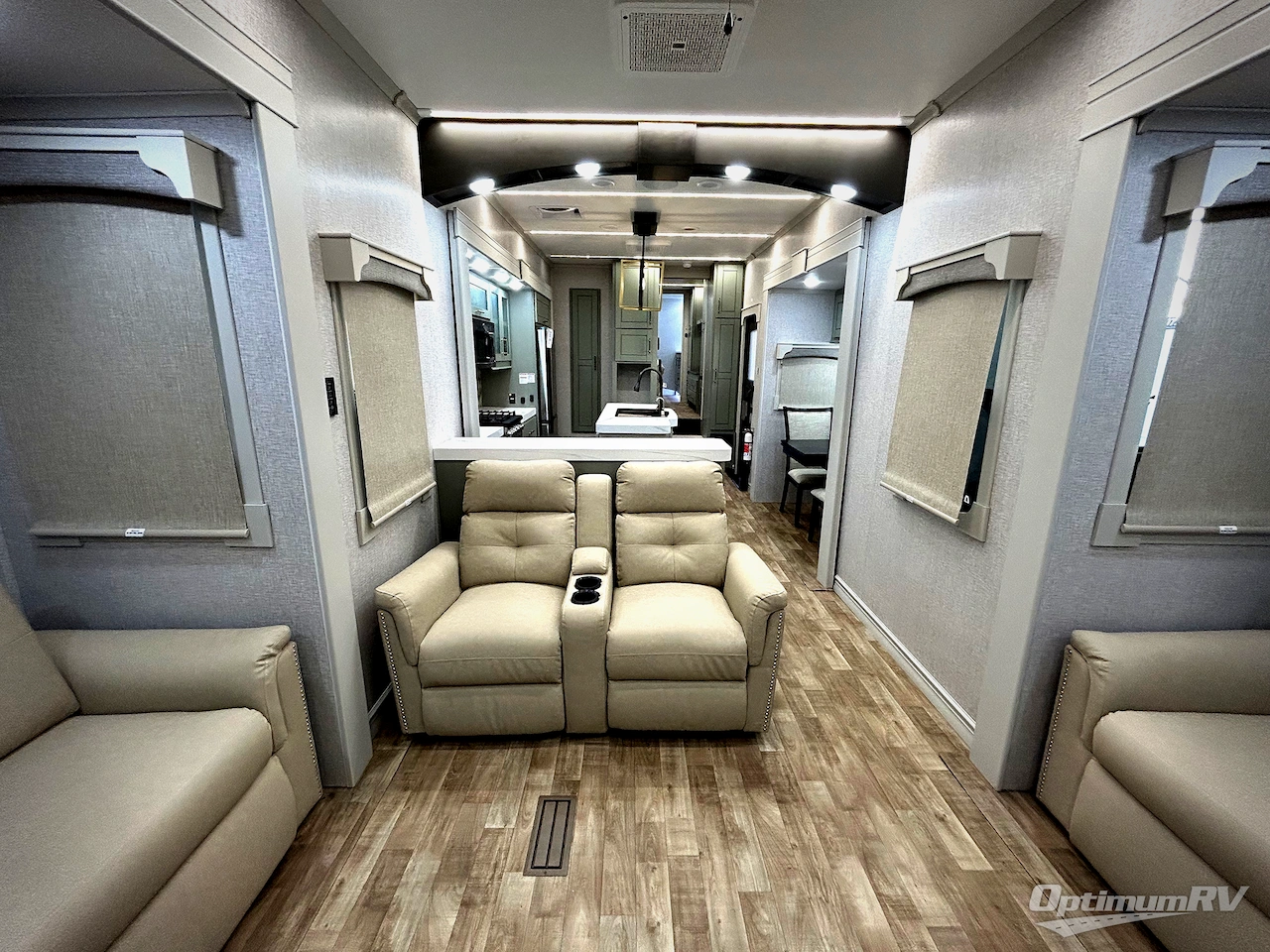 2025 Redwood Redwood 415RD Photo 5