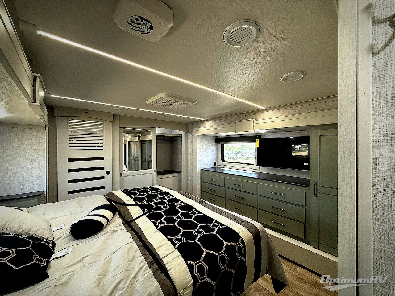 2025 Redwood Redwood 412GK Photo 20