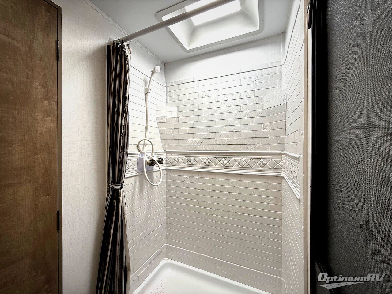 2026 Keystone Springdale Villa 381BH Photo 17